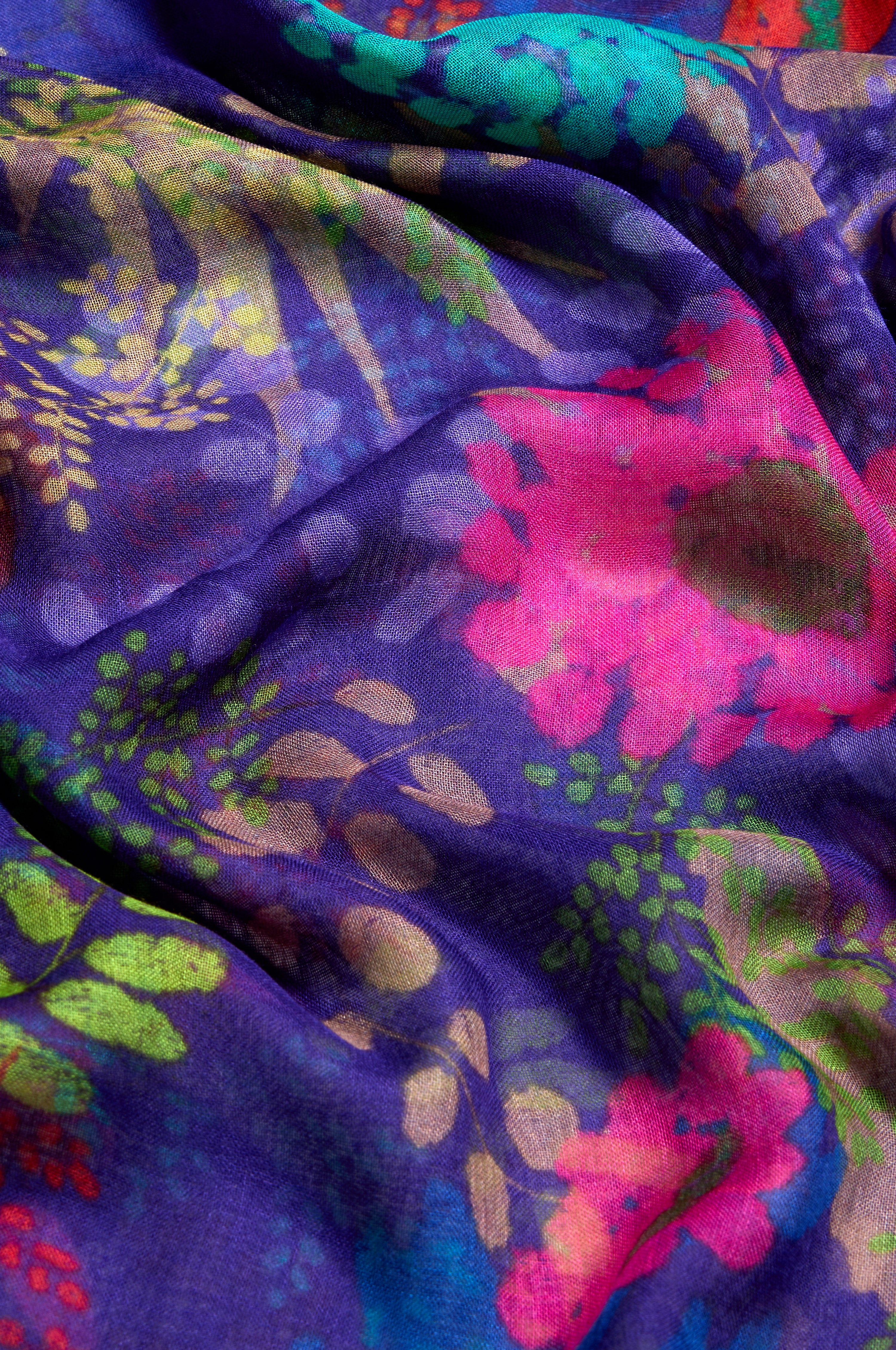 Bright Blooming Garden Scarf - Image 3