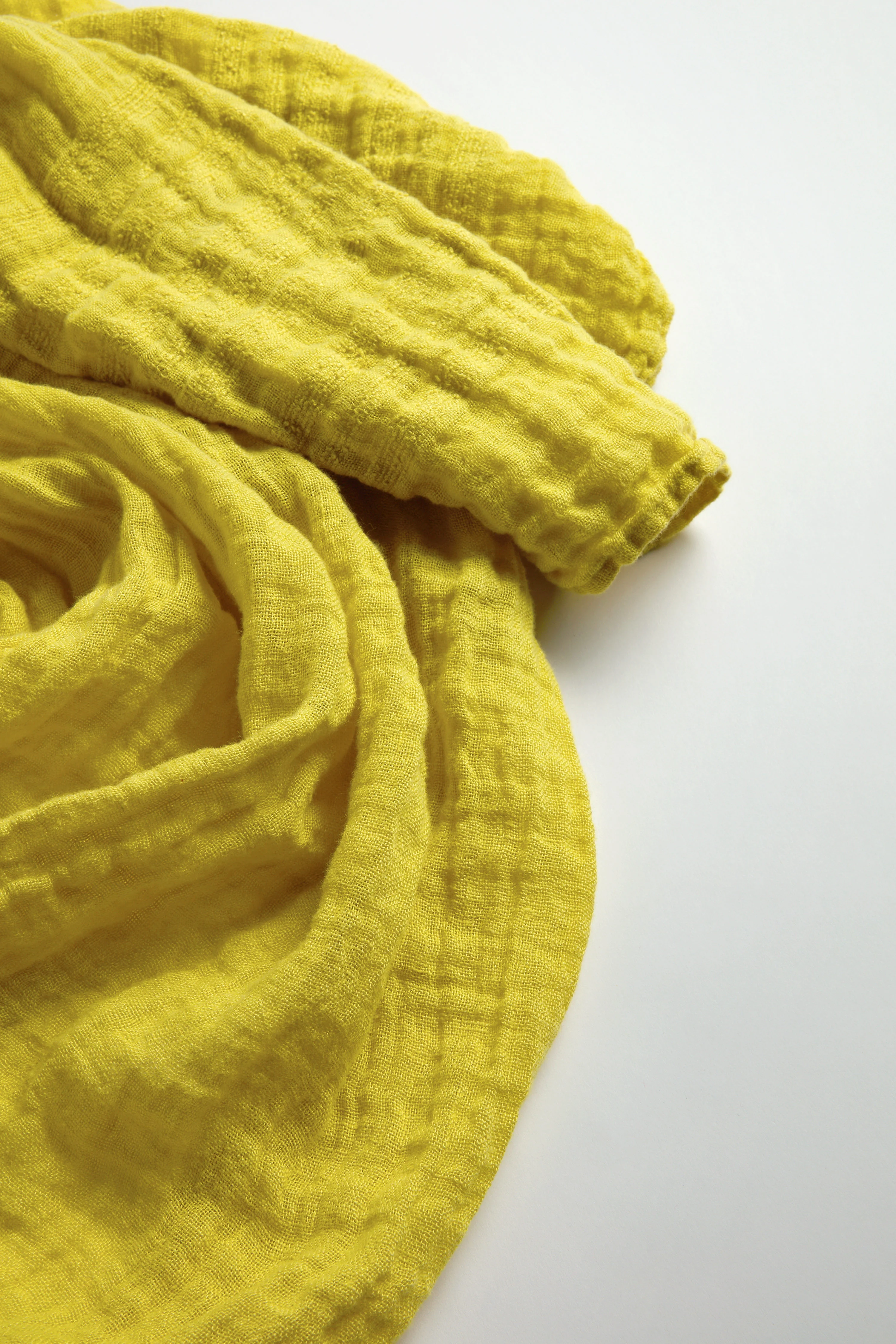 Crinkle Linen Scarf - Image 12