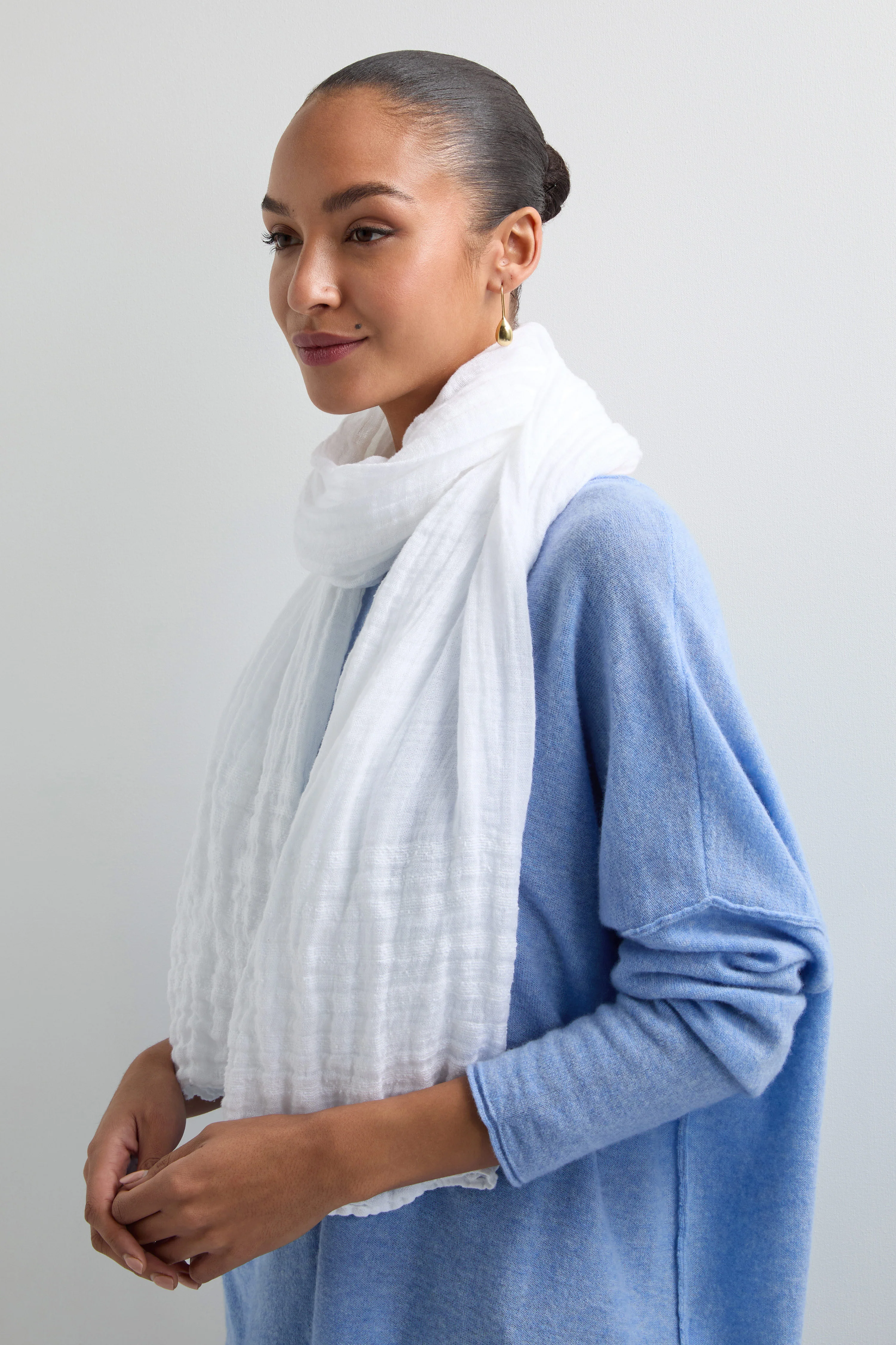Crinkle Linen Scarf - Image 3