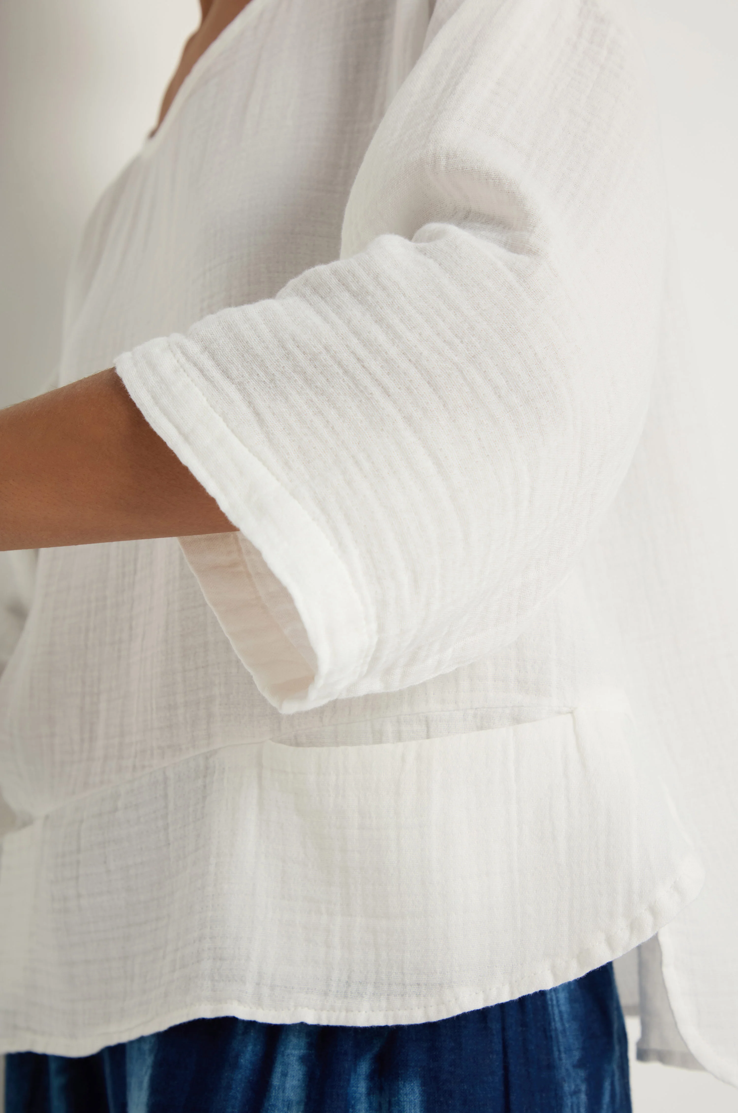 Crinkle Two-Pocket Top - Image 4