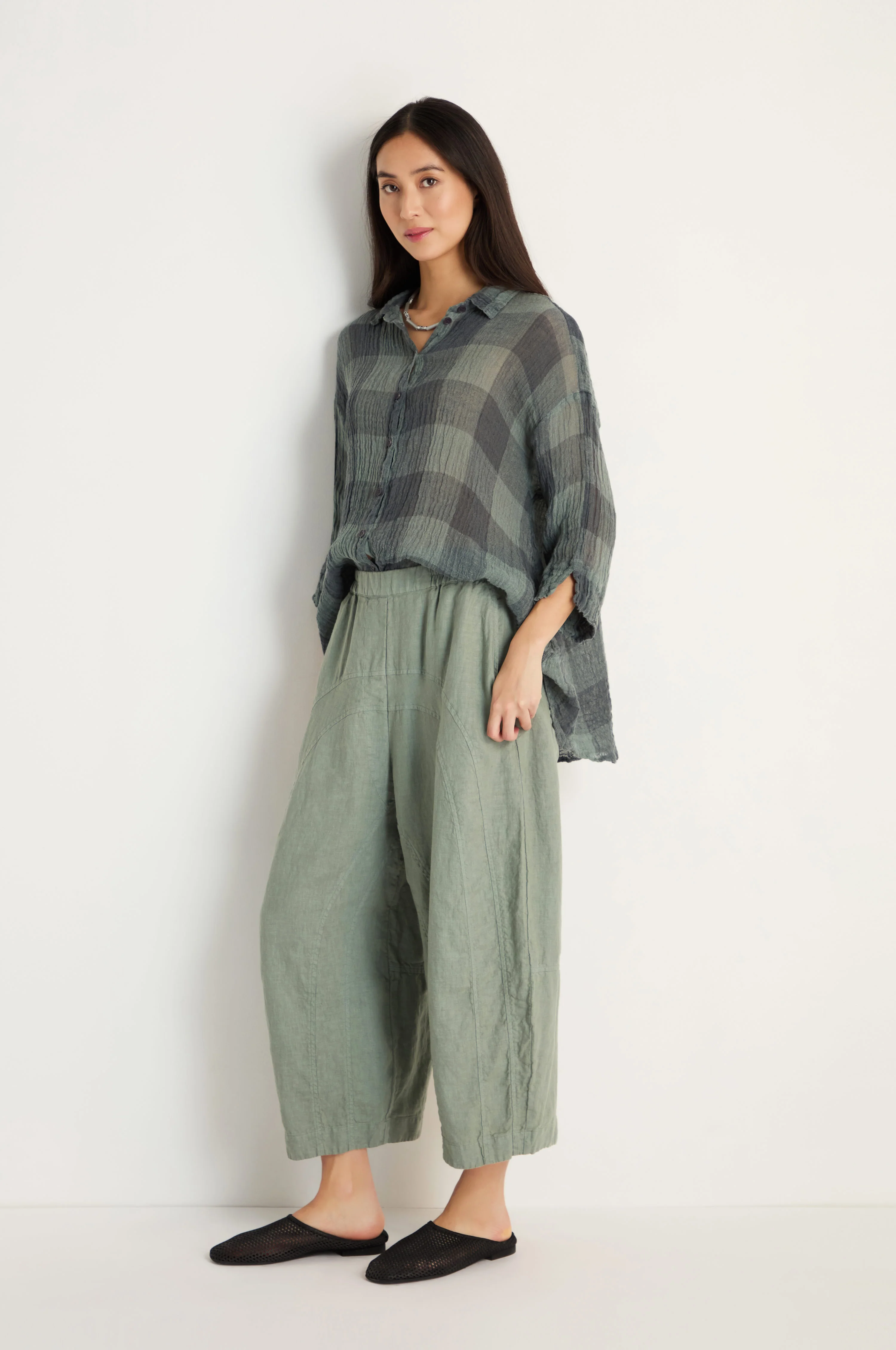 Curved Seam Linen Trousers - Image 4