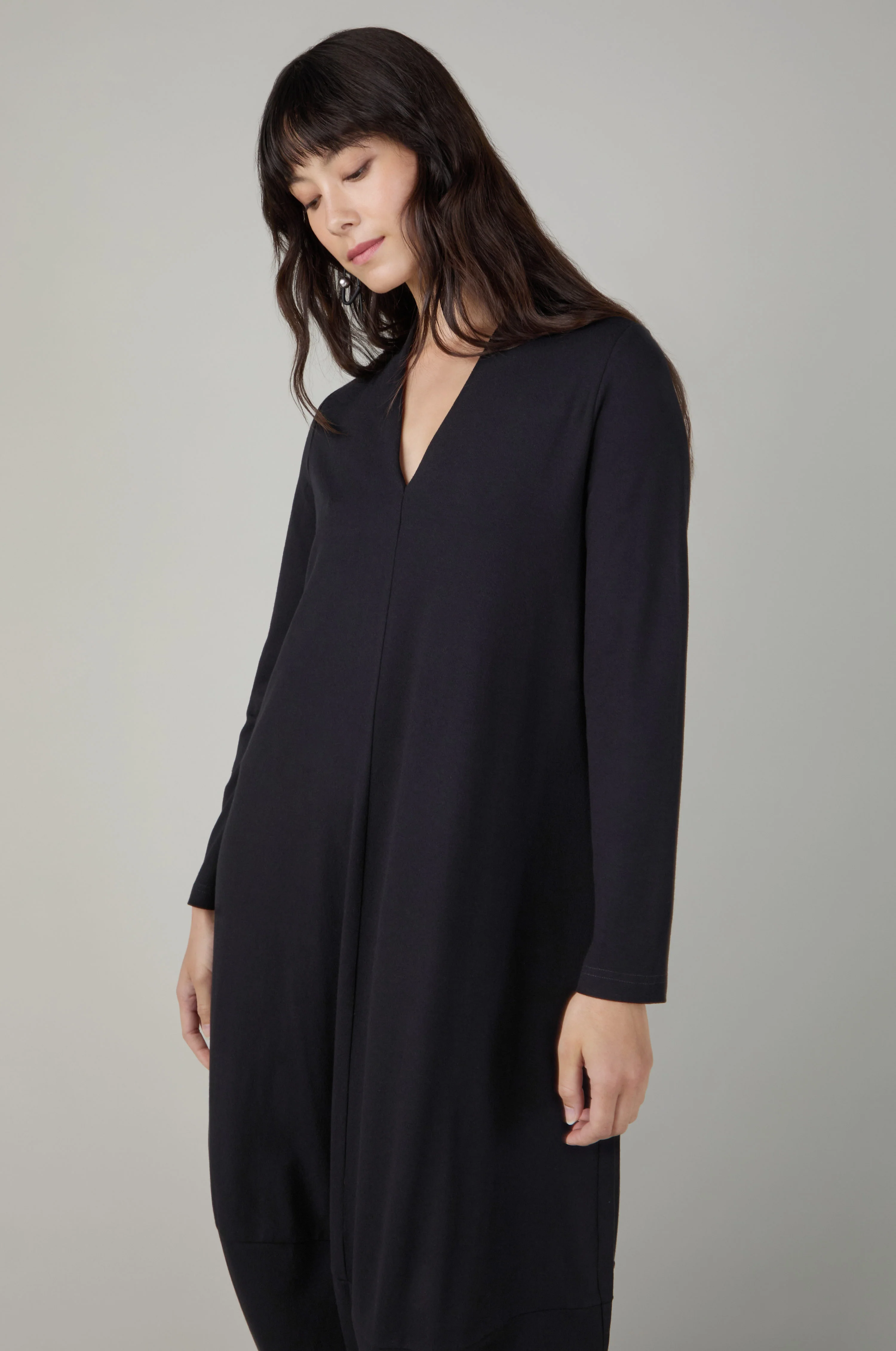 Fluid Crepe V Neck Black Bubble Dress - Image 3
