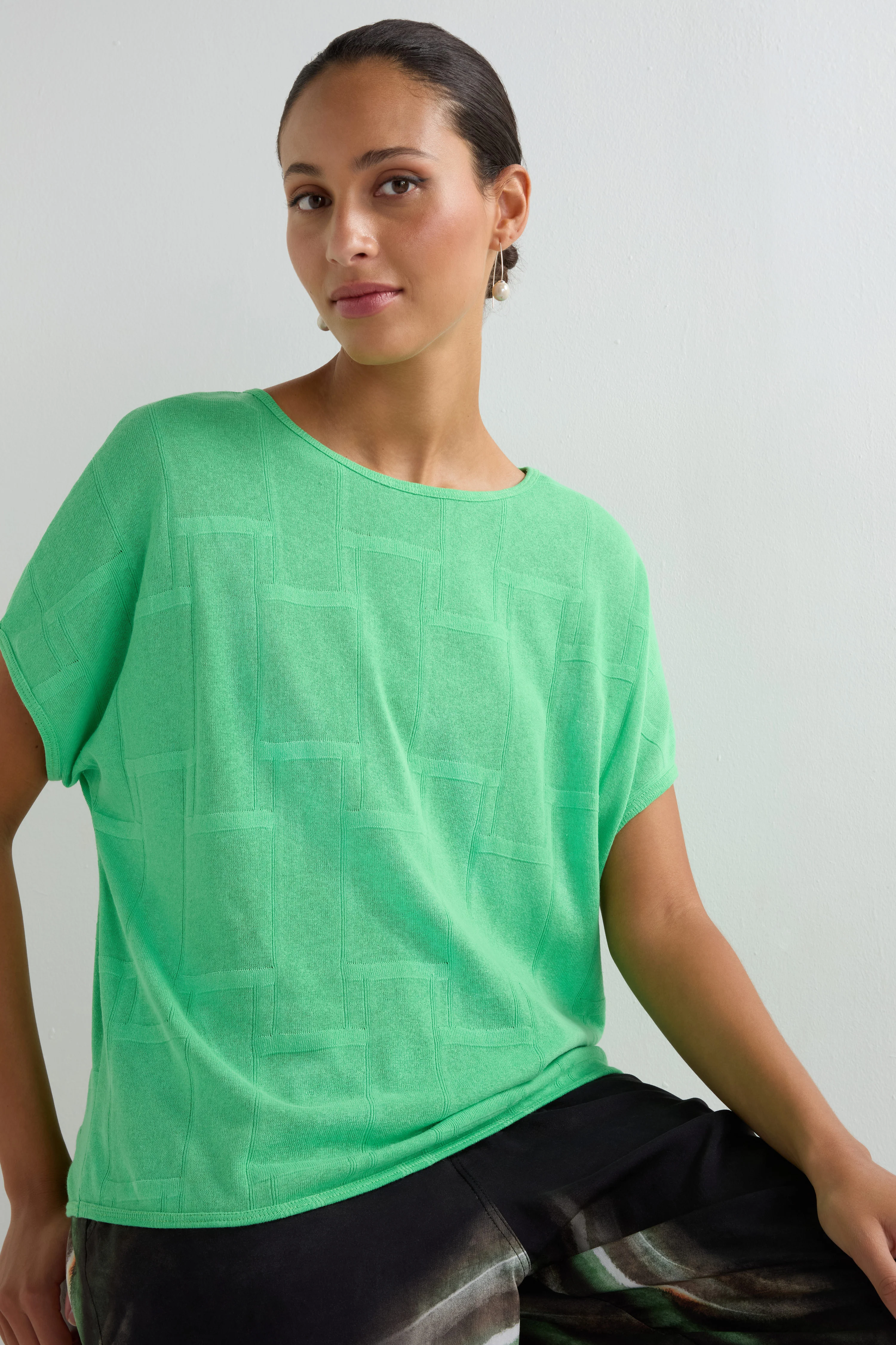 Grid Texture Boxy Knit - Image 5