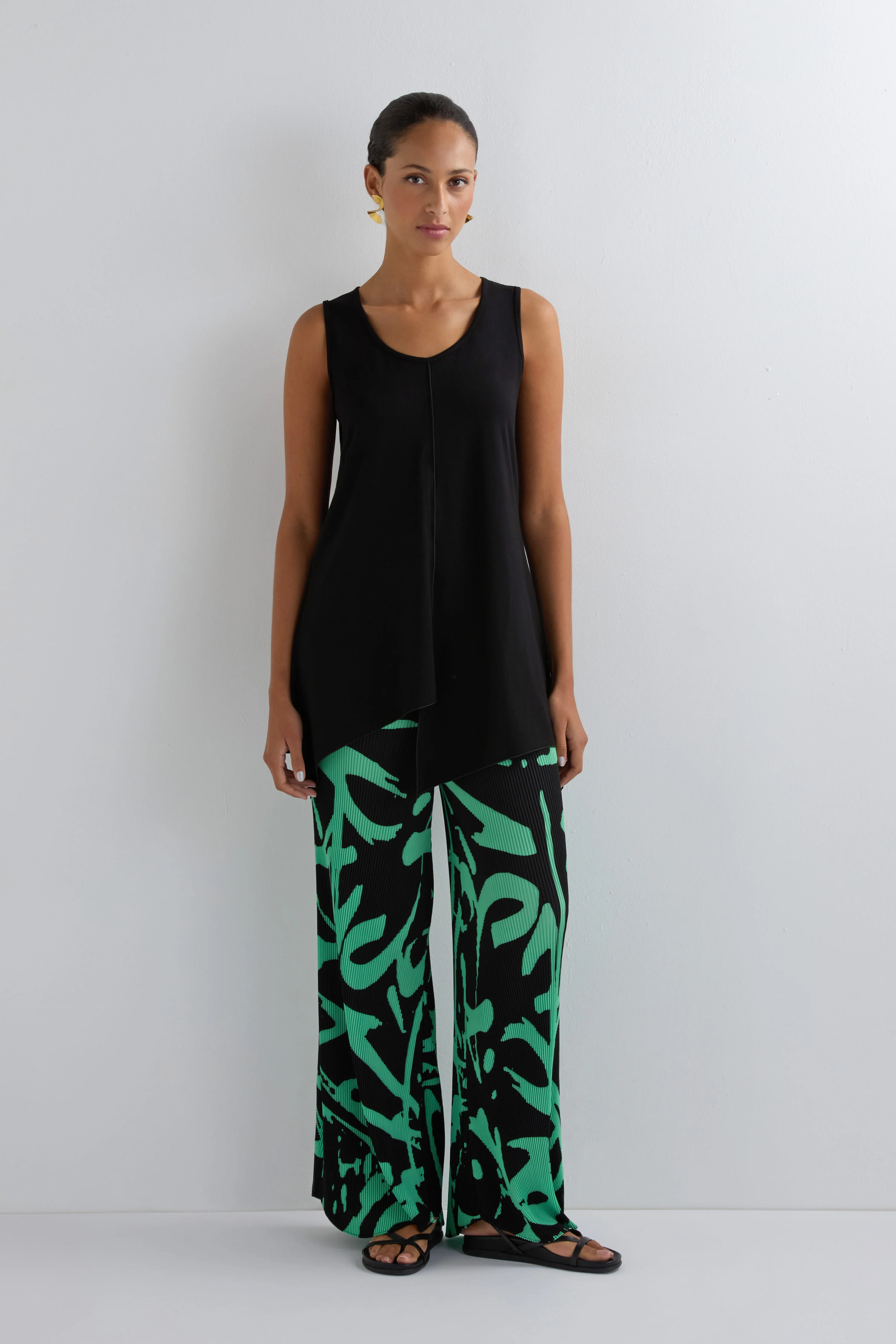 Long Seamed Front Vest - Image 7