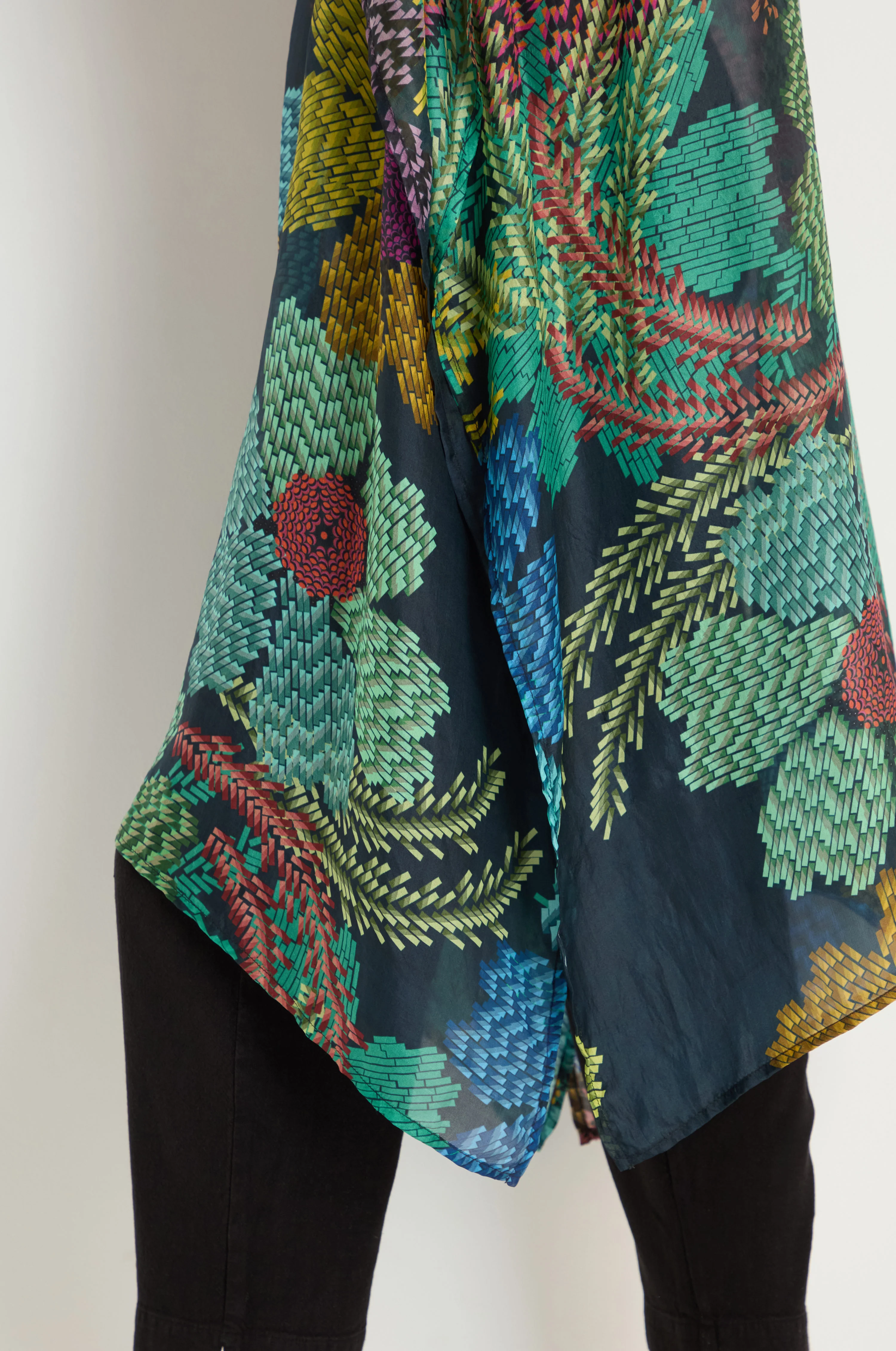 Pixelated Petals Silk V-Neck Kaftan - Image 6