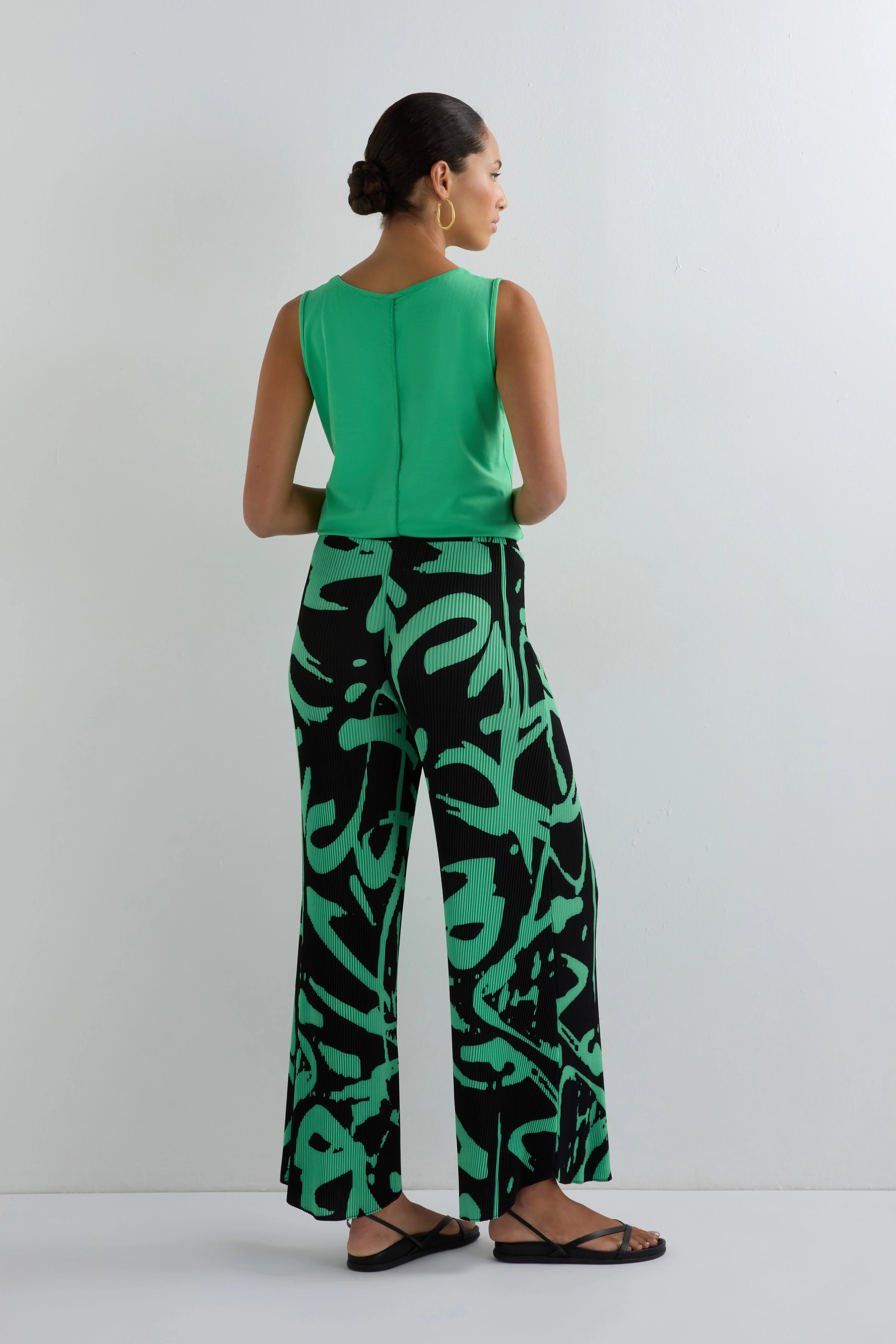 Print Pleated Trousers - Image 4