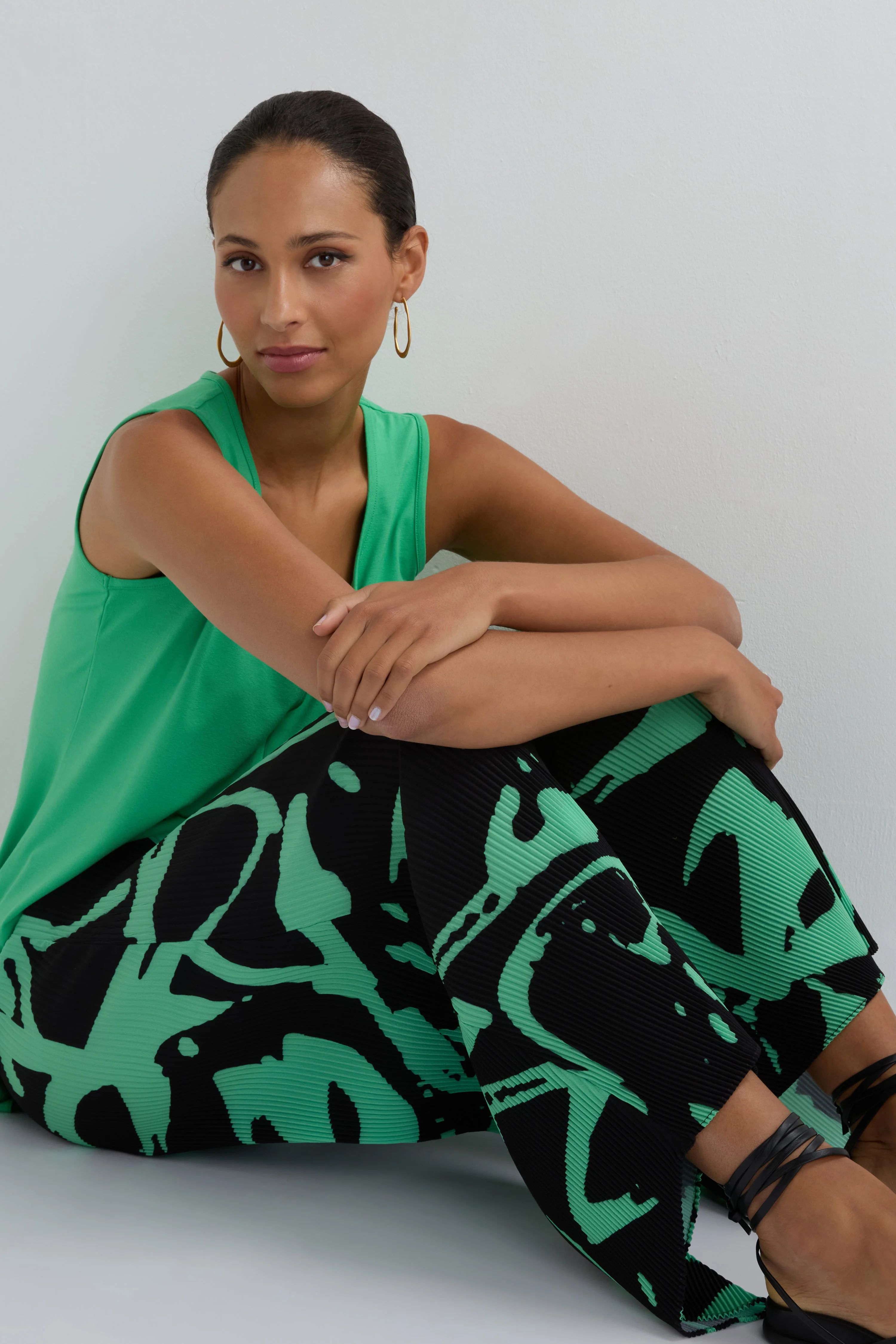 Print Pleated Trousers - Image 5