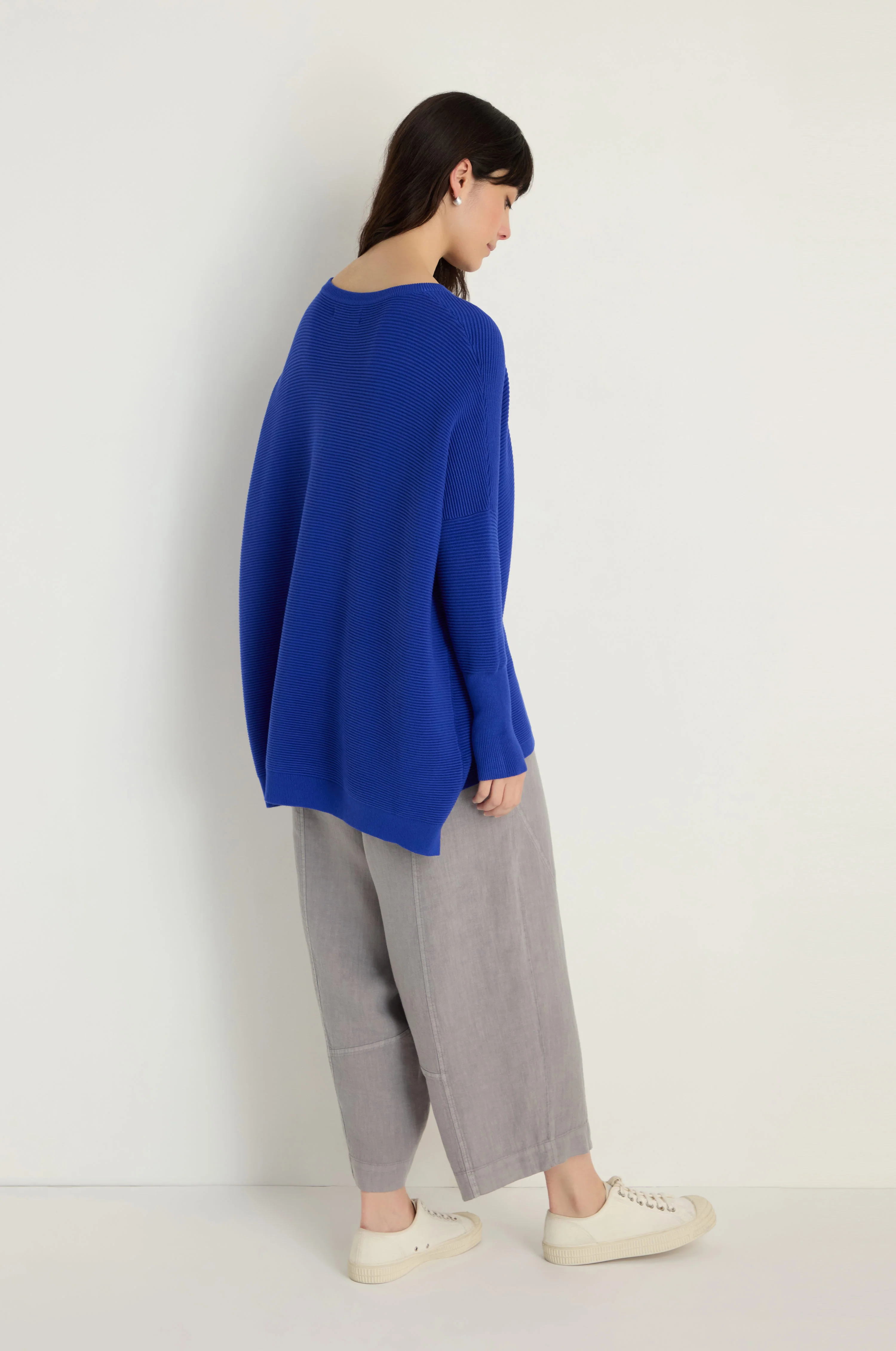 Round Neck Ribbed Jumper - Image 10