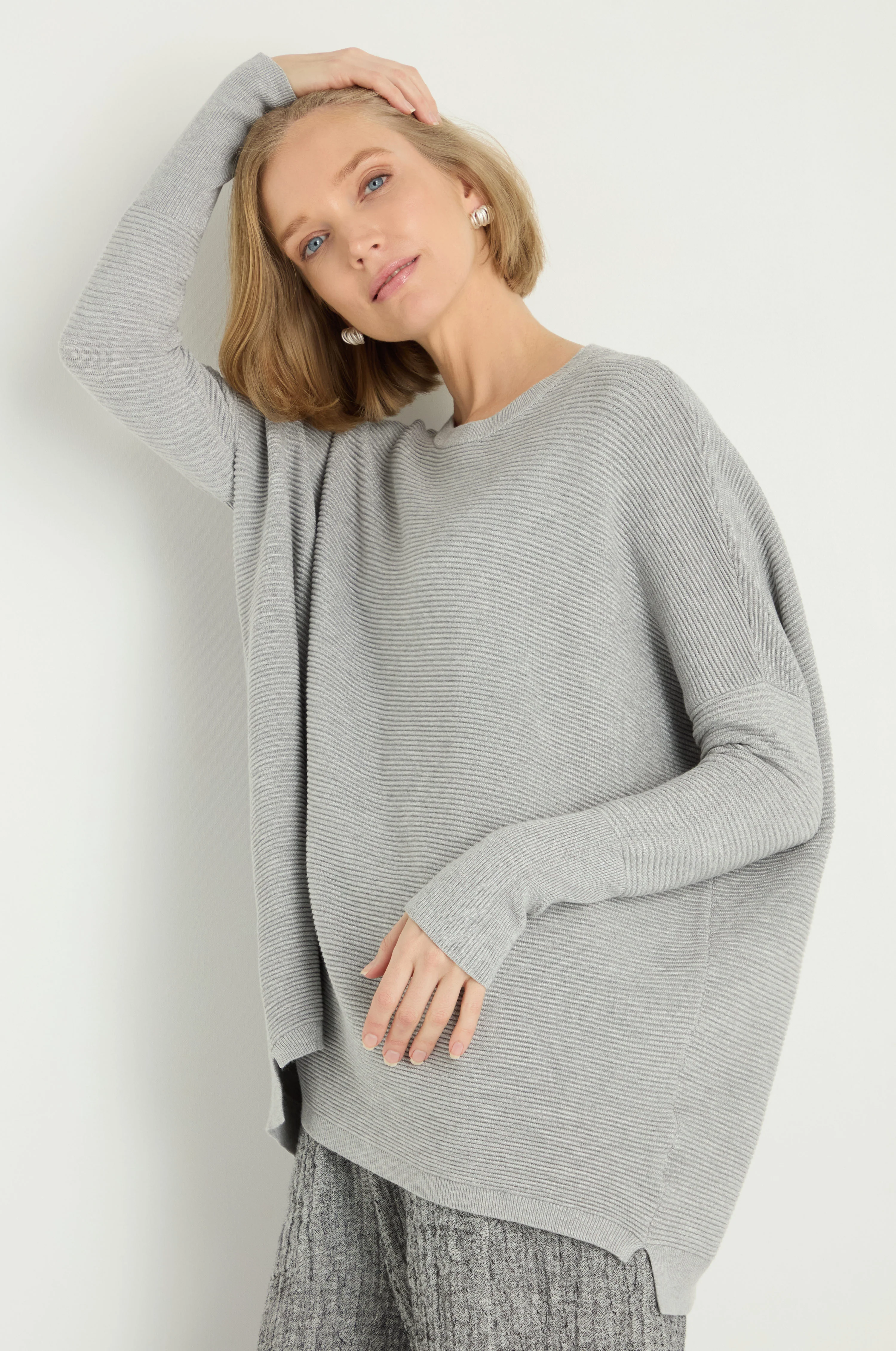 Round Neck Ribbed Jumper - Image 3