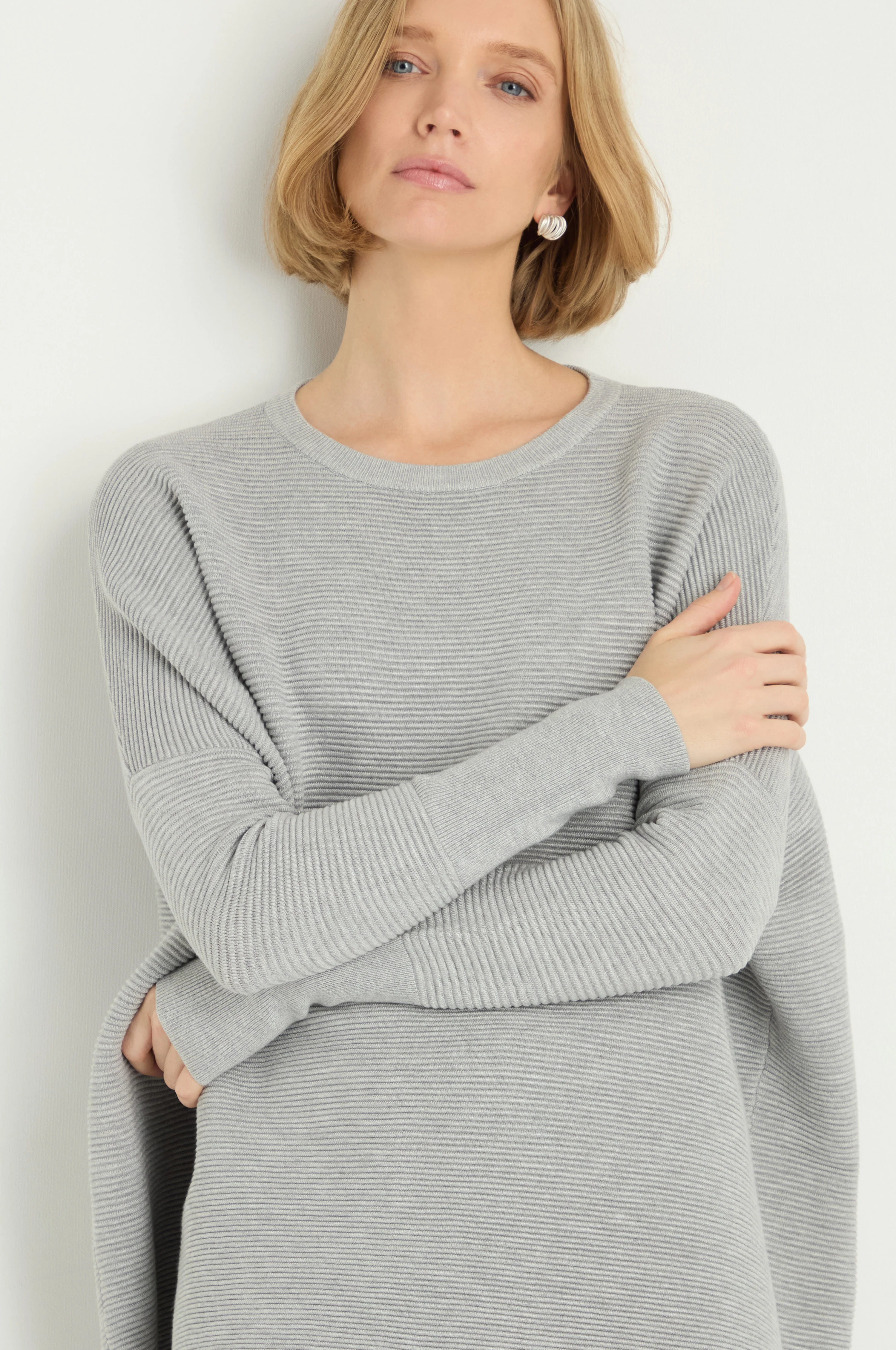 Round Neck Ribbed Jumper - Image 4