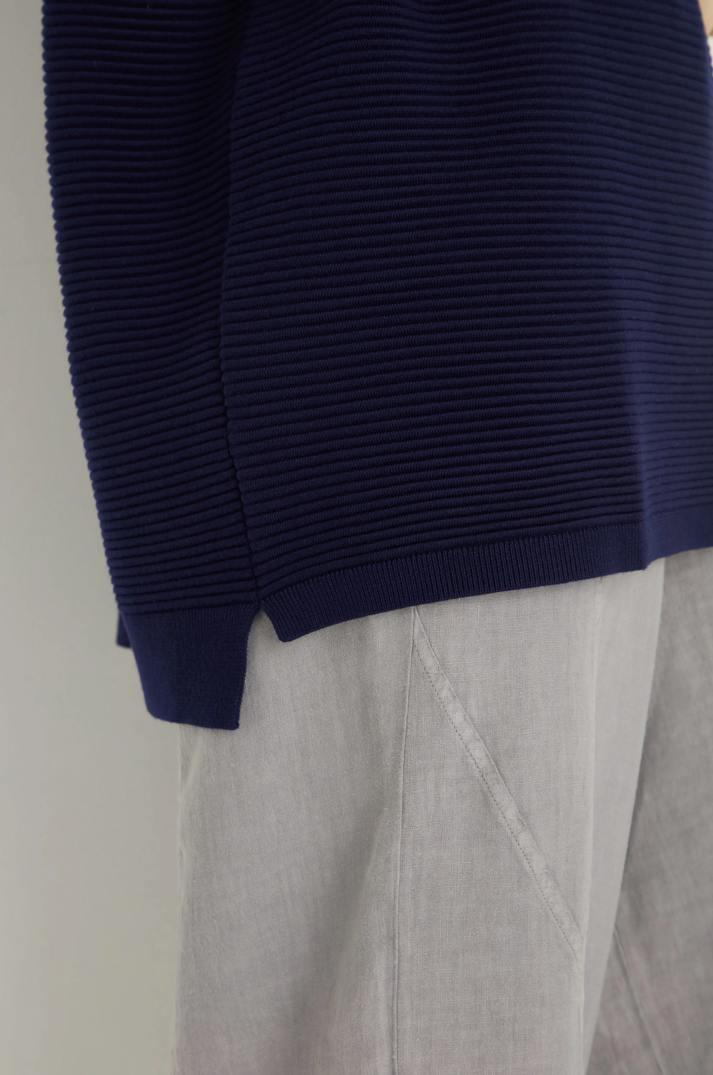 Short Sleeve Navy Ribbed Jumper - Image 5