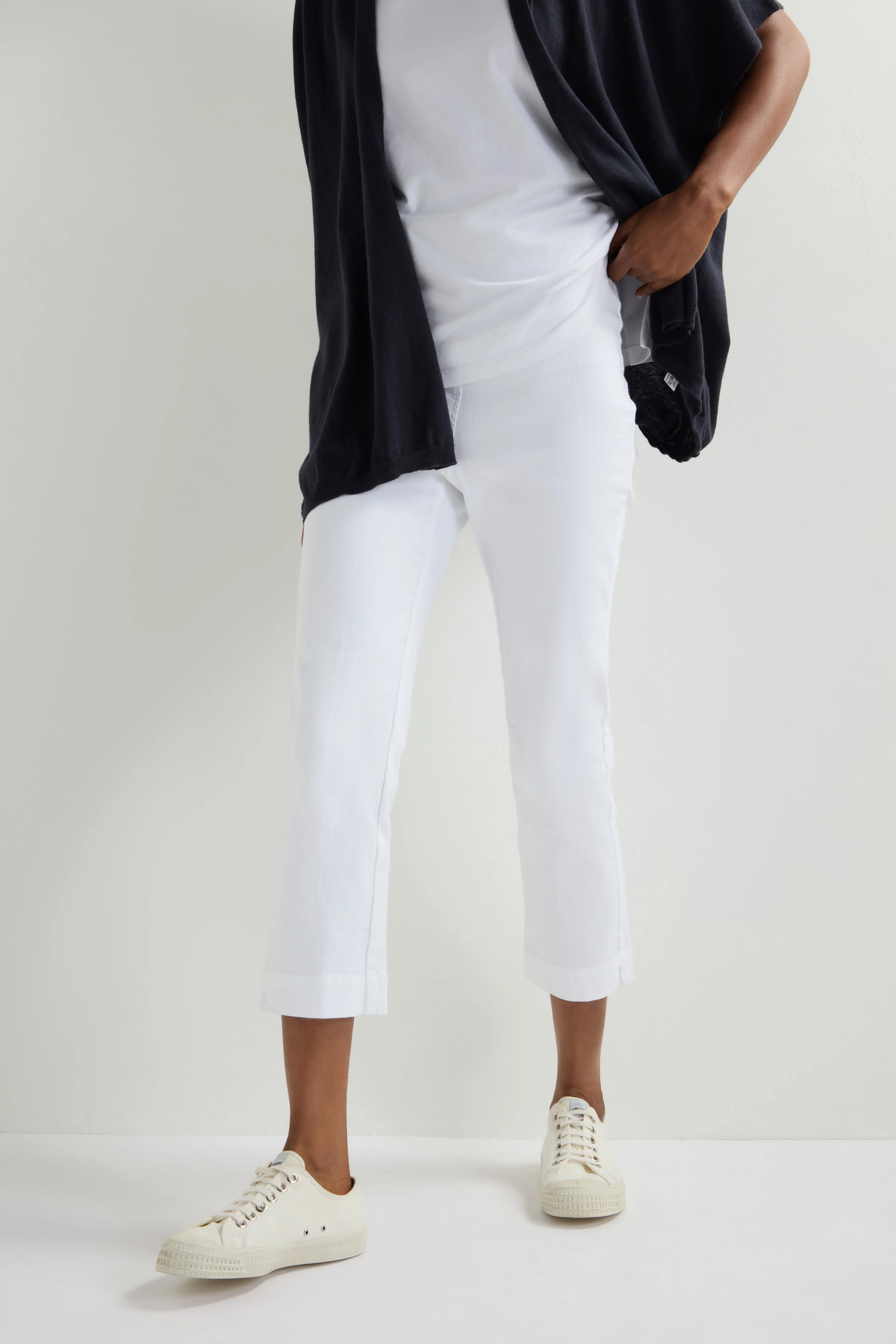 Stretch Cotton White Slim Trousers - Image 3