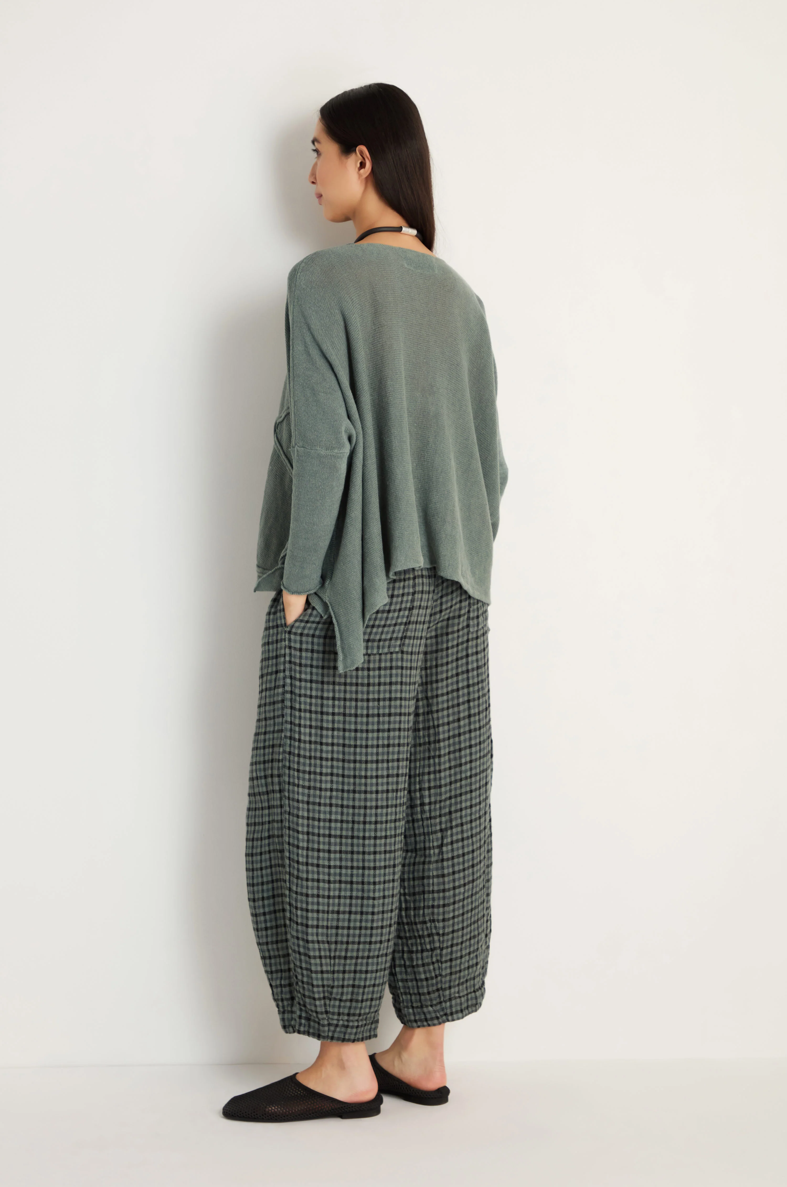 Swirl Seamed Linen Knit Top - Image 5