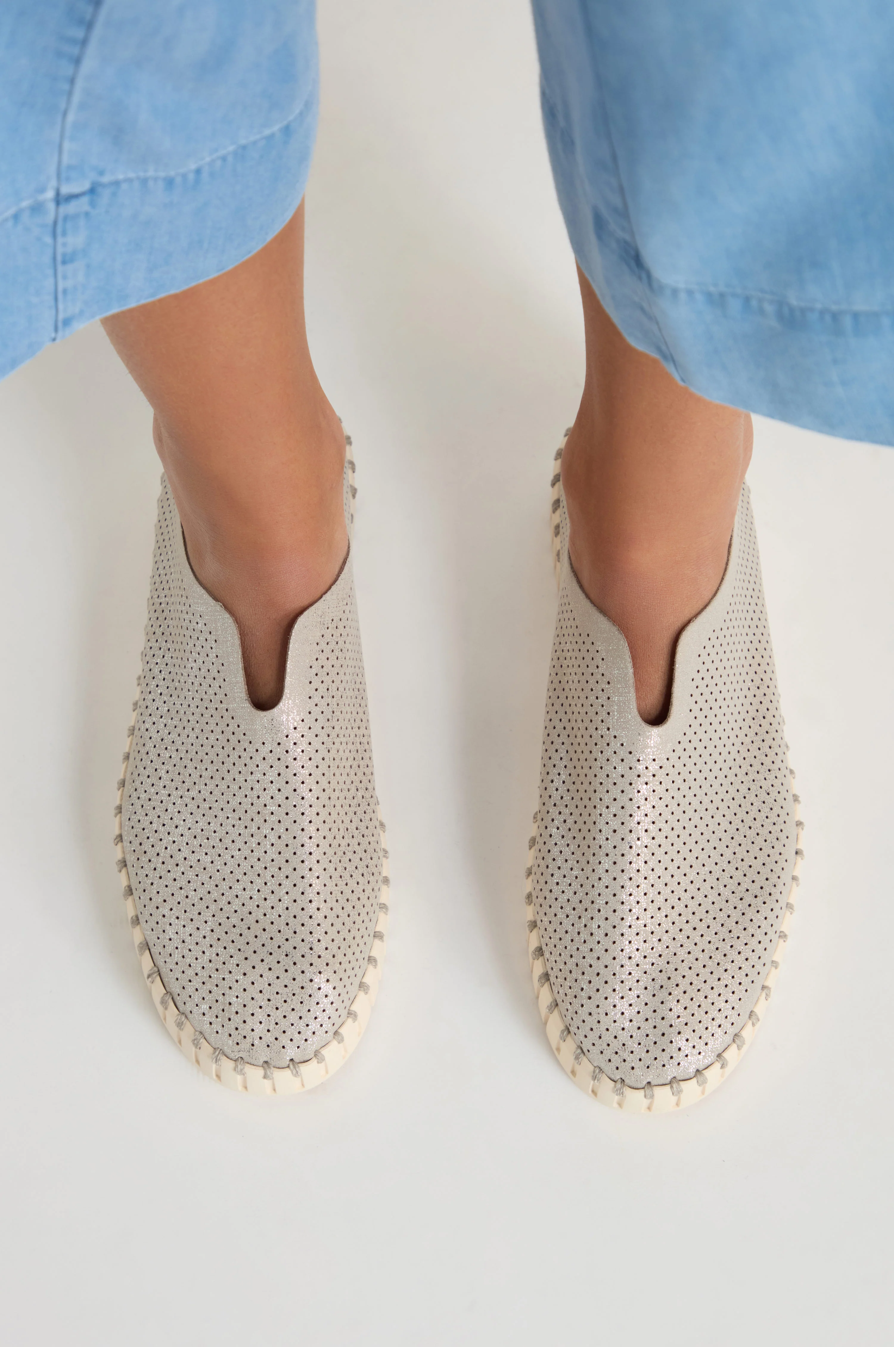 Tulip Glimmer Platform Slip on Shoes - Image 3