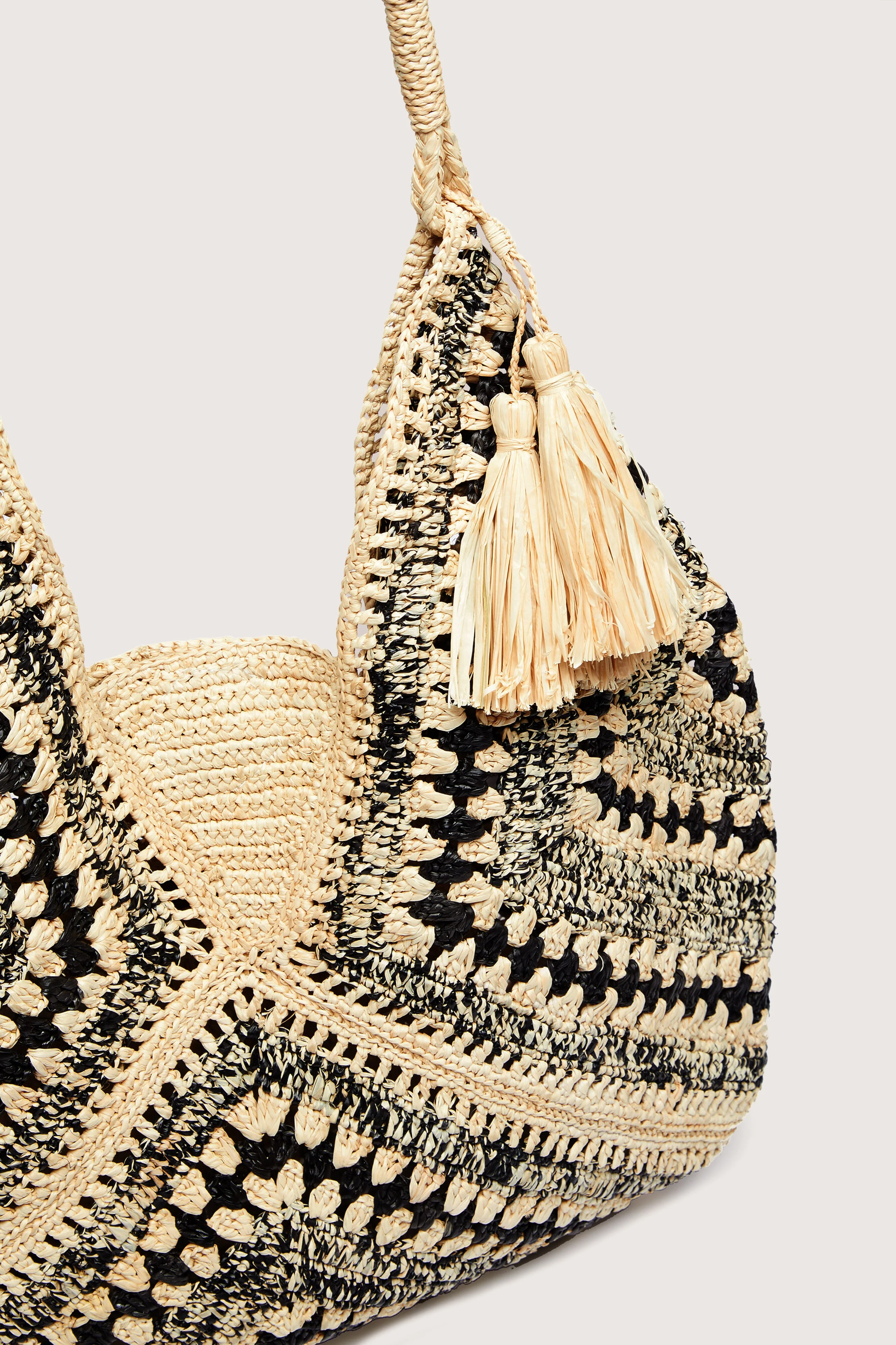 Woven Bohemian Raffia Bag - Image 9